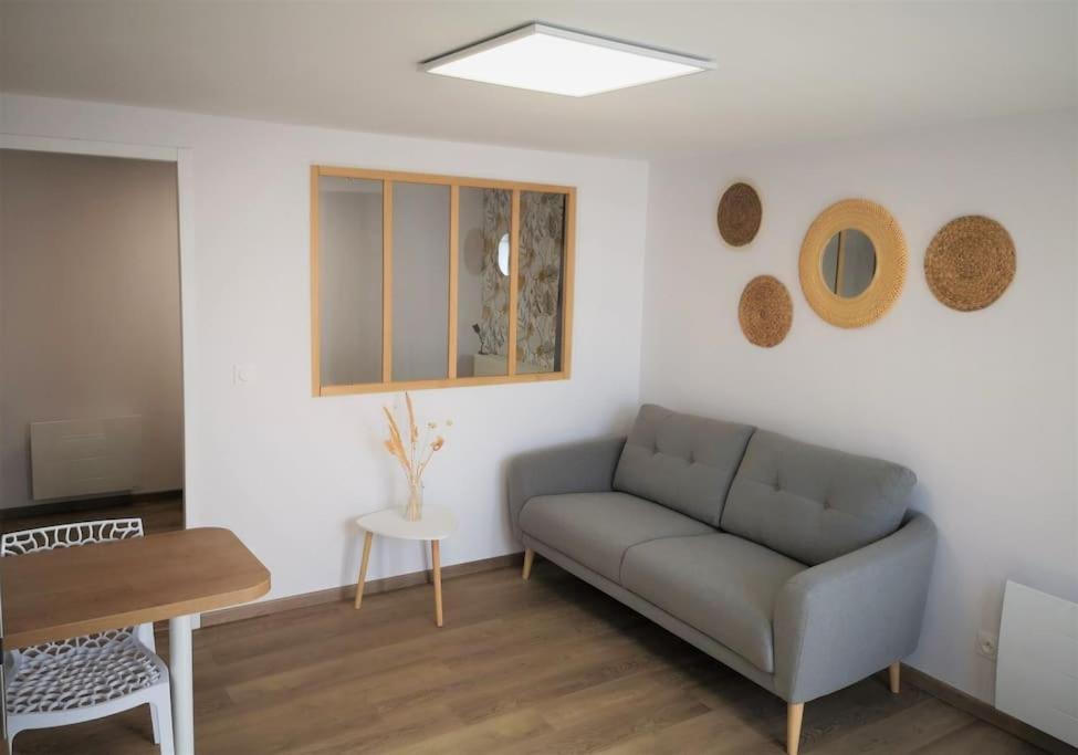 Appartement T1 Bis Proche Marais Avec Garage A Moto à Bourges Extérieur photo